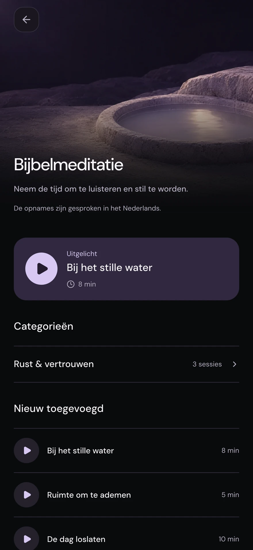 SoulBuddy — Bijbelmeditatie, donkere modus met fictieve voorbeeldinhoud
